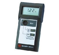MEGGER BM121 Hand Held Insulation Resistance and Continuity Tester